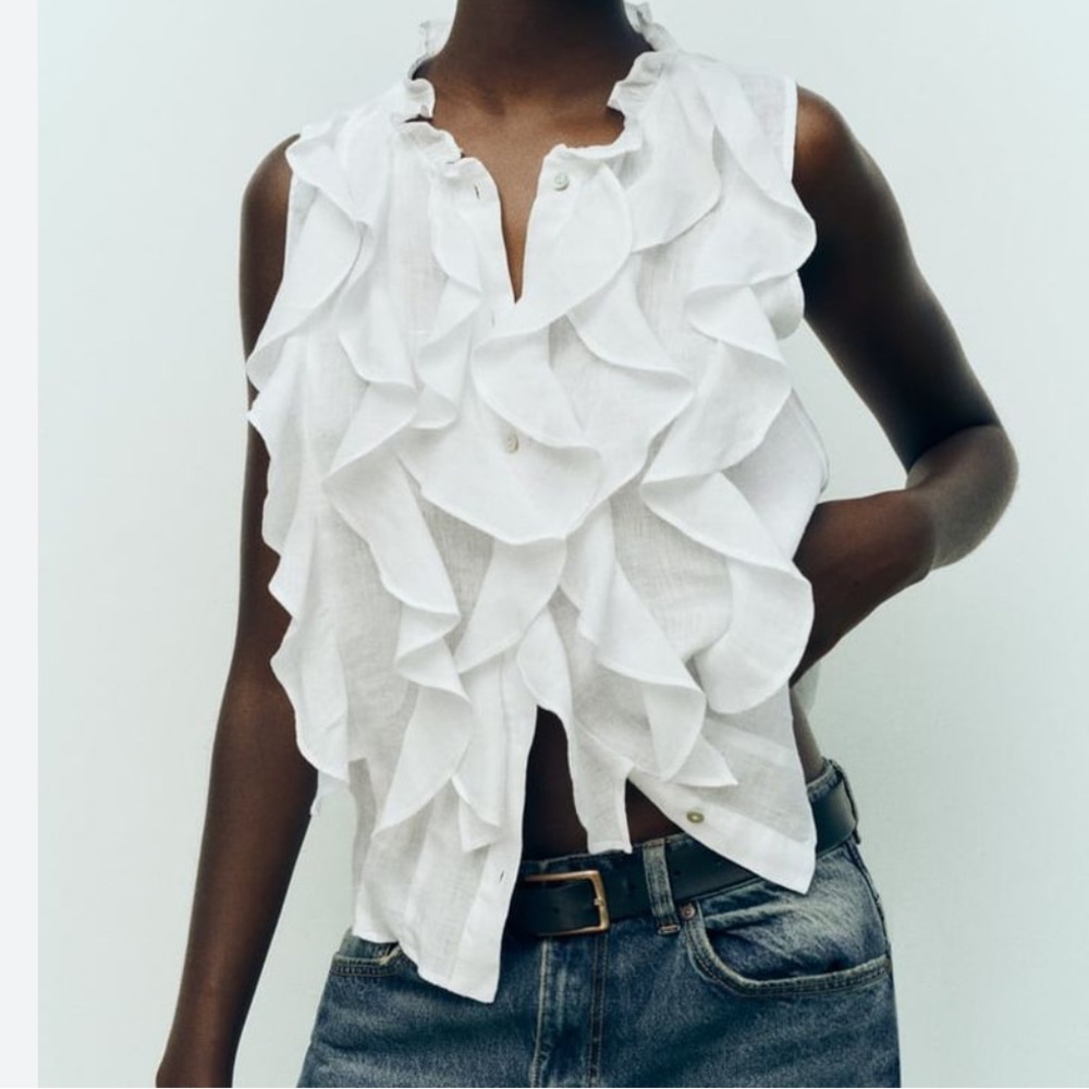 ZARA NWT Ruffled Sleeveless Top